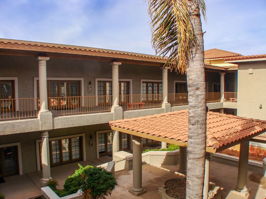 4710 E Falcon Dr