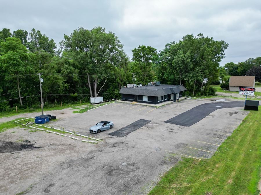 3870 Elizabeth Lake Rd