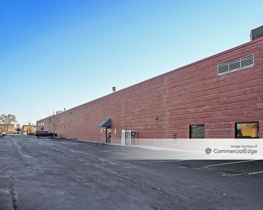 Midway Business Center - 5555-5561 South Archer Avenue