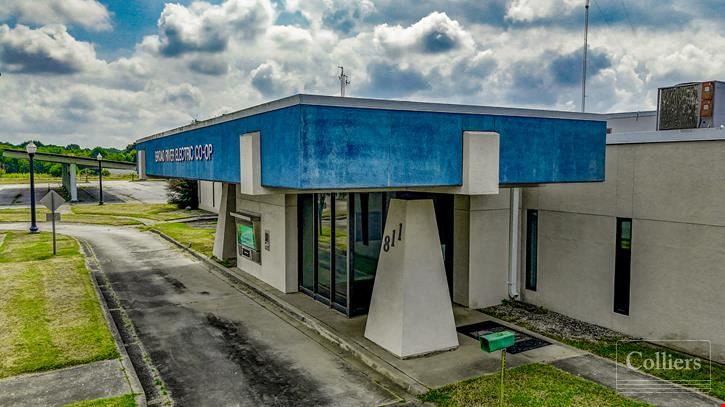 ±82,976-SF Industrial Building Located Just Off US-29 in Cherokee County