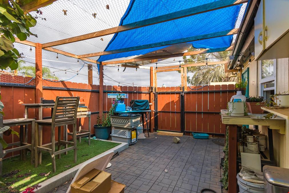 Bar and Property for Sale - Point Loma  2820-2830 Lytton Street San Diego, CA 92110