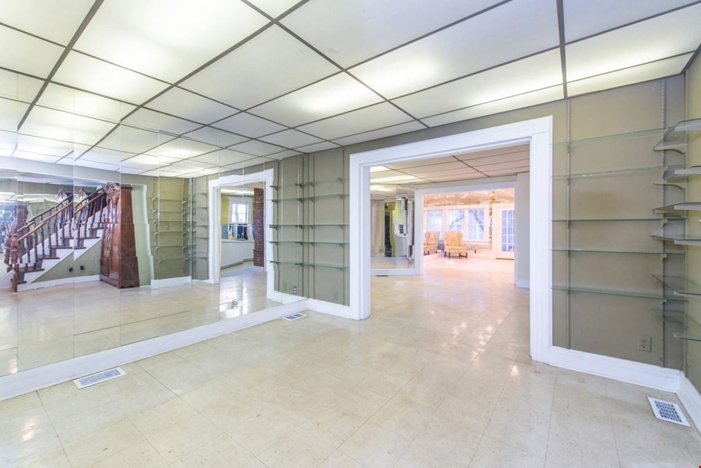 27 Diamond Spring Rd