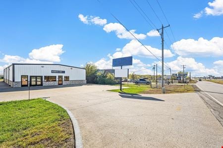 Preview of commercial space at 4250 Interstate 30