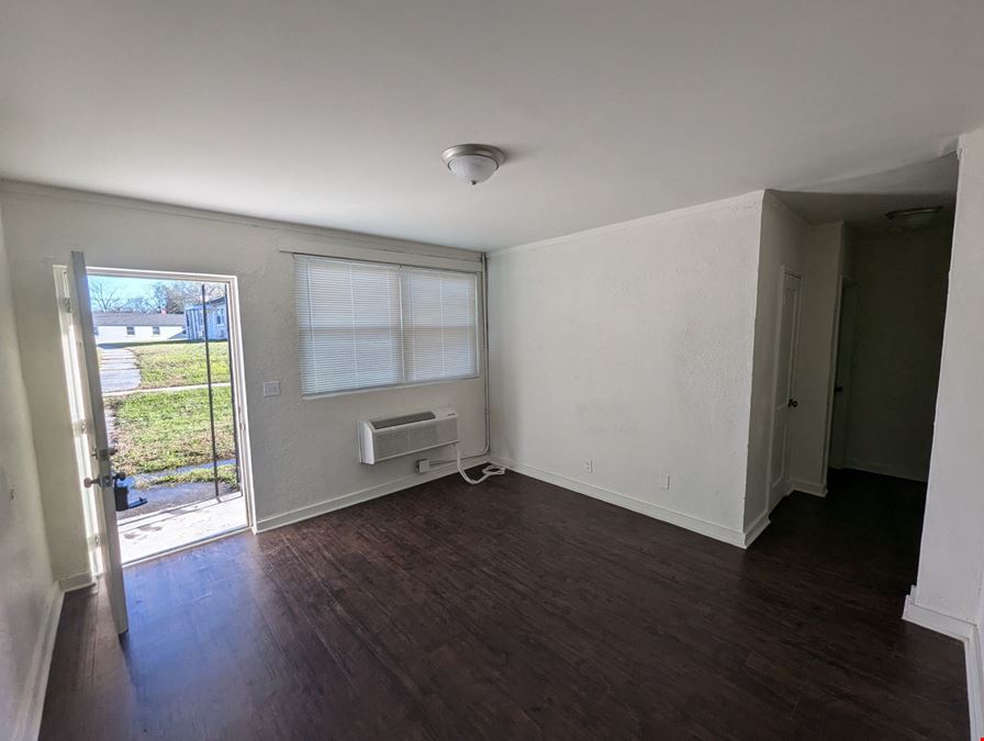 Hillcrest Apartments
