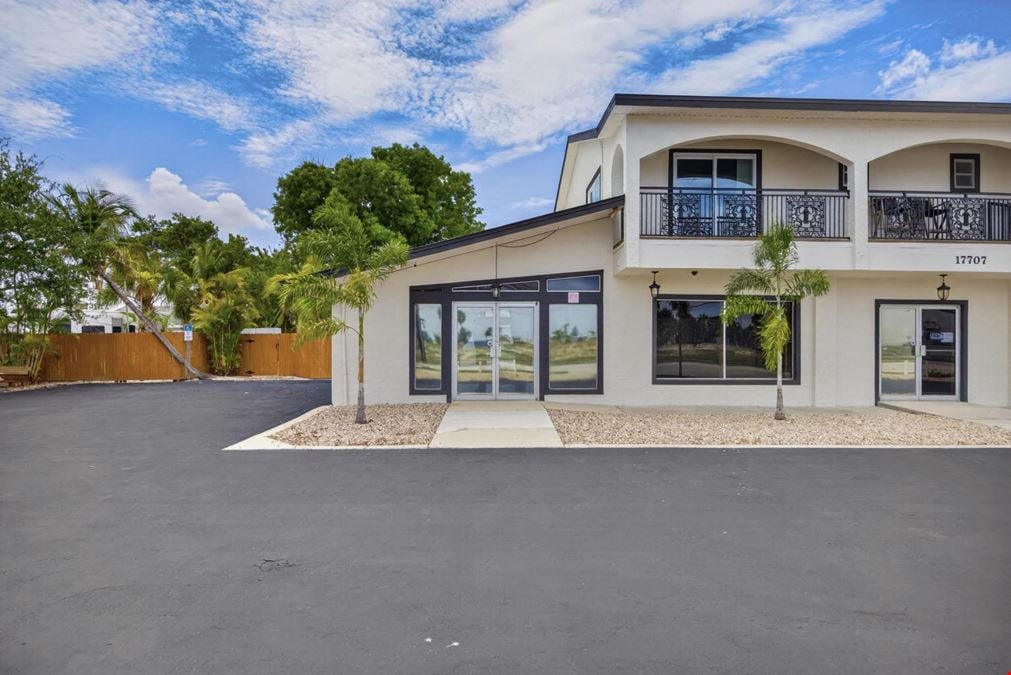 17707 San Carlos Blvd