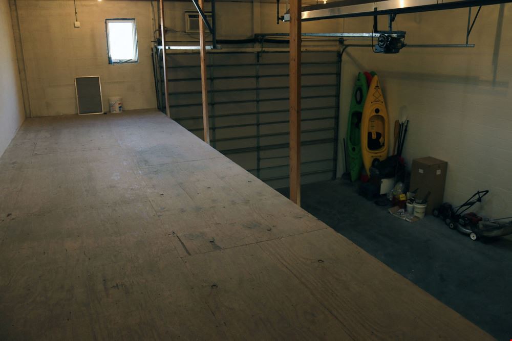 Industrial property in Omaha, NE