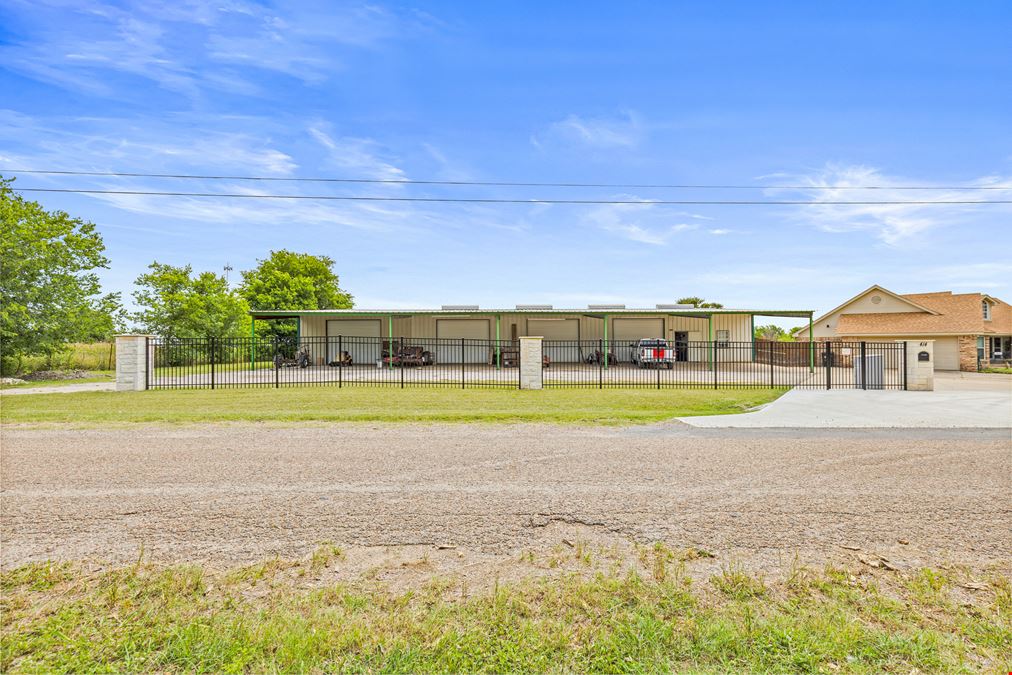 Live/Work Property with Industrial-Grade Workshop