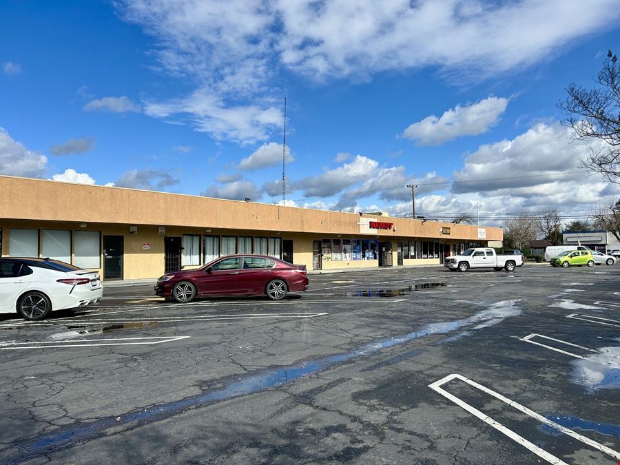 1009 & 1021 Mchenry Ave