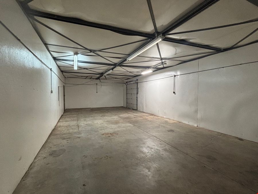2,752 SF Service Retail Opportunity