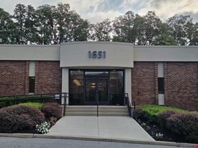 1651 N. Cedar Crest Boulevard