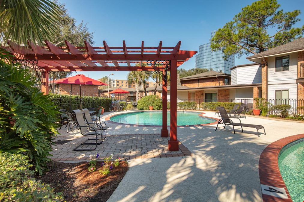 Gatehouse Apartments