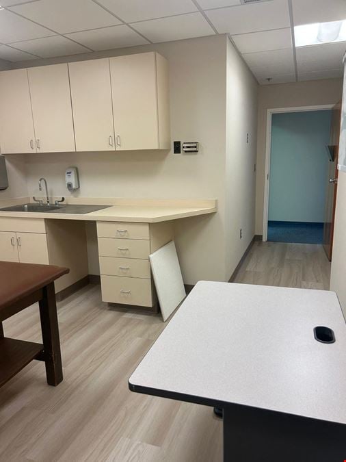 955 Main Street - Suite 305