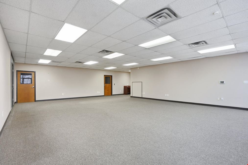 1650 W Northwest Hwy
