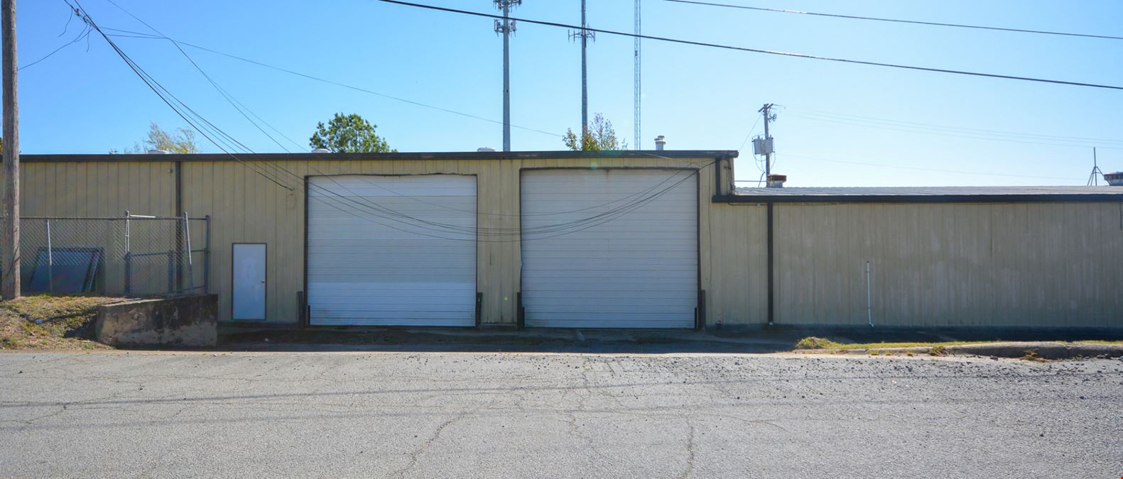 Industrial Building with Cold Storage /Freezer for Sale