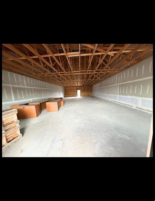 Anchor Plaza | Combined 3,569 SF