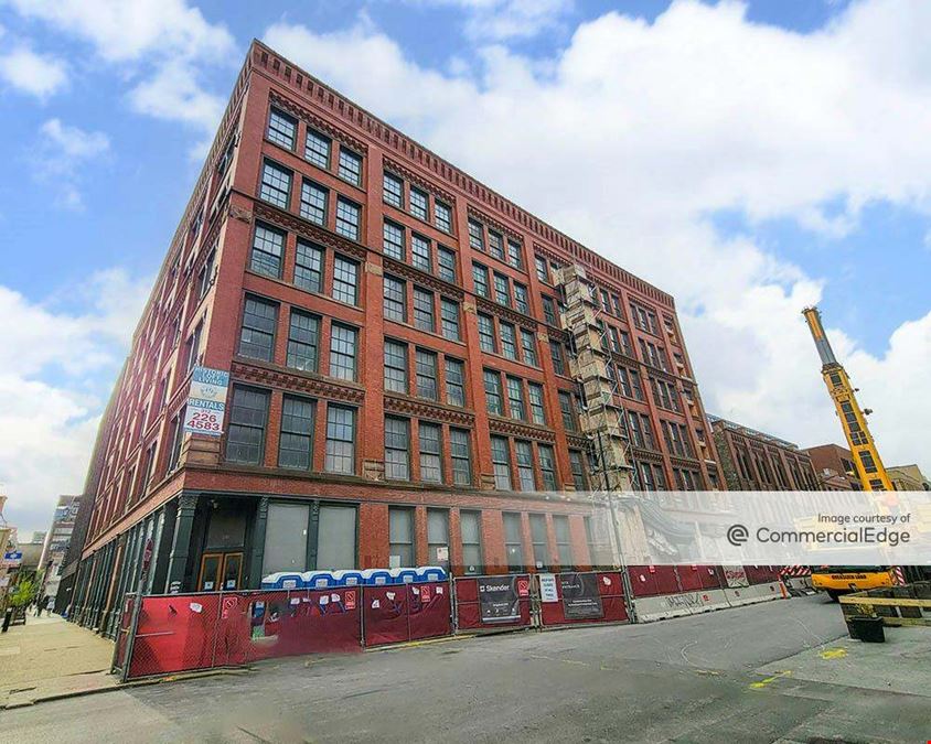 212 North Peoria Street & 910 West Lake Street