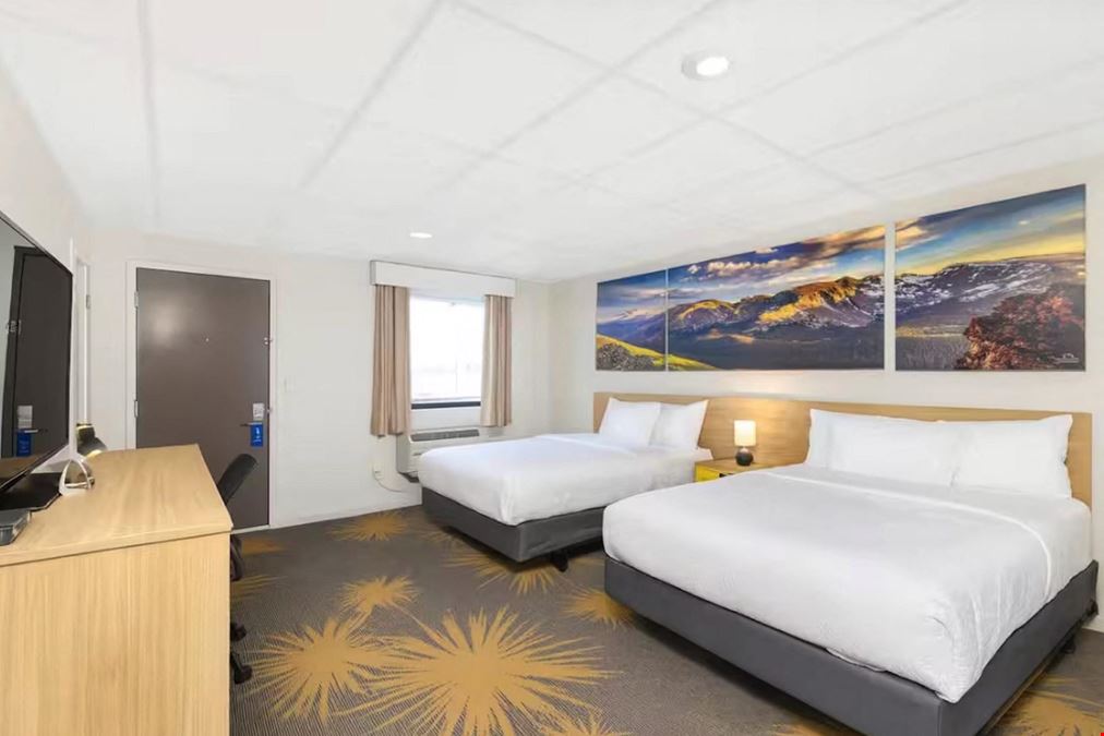 Days Inn by Wyndham Wheatland