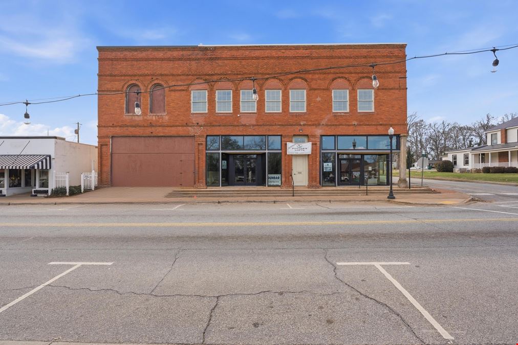 Potter’s Lofts and Retail