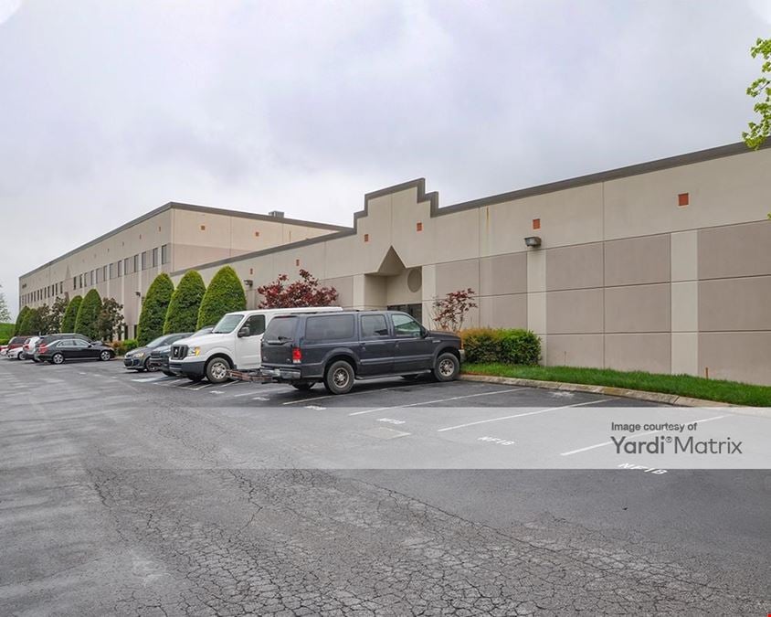 Royal Parkway Center