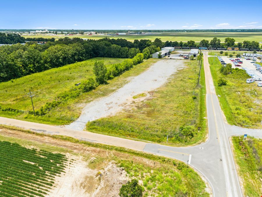 6736 & 6742 Millhaven Rd - Industrial Bldgs on 7.52 AC