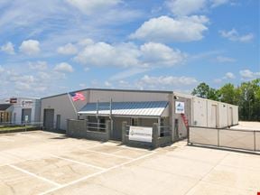 Spacious Office Warehouse for Sale or Lease on Mammoth Ave