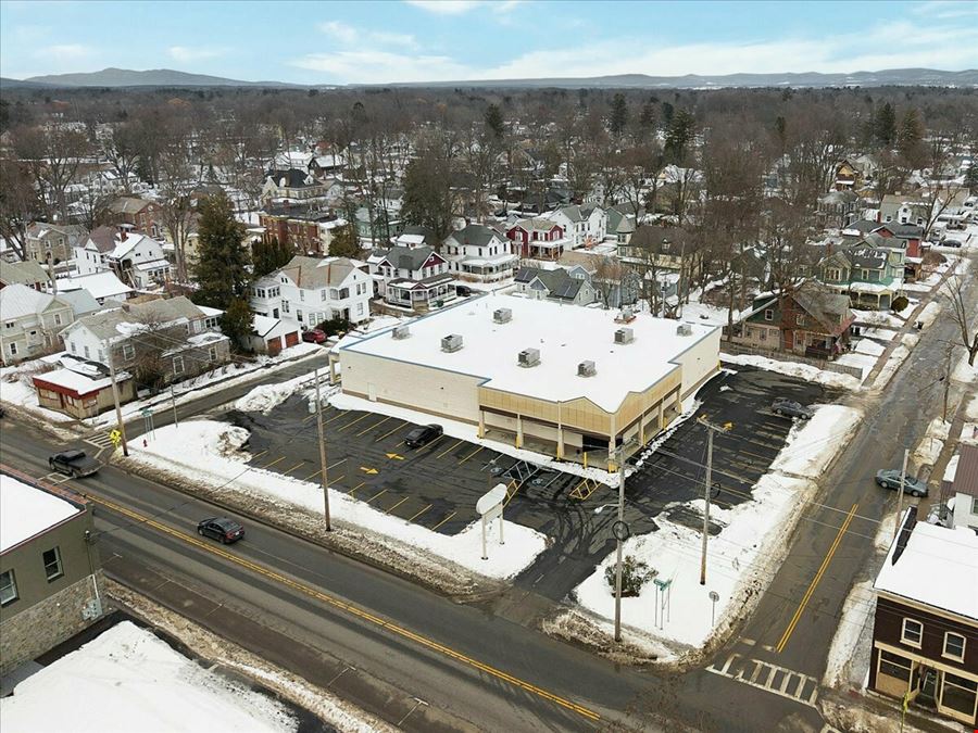 Former Walgreens-Hudson Falls
