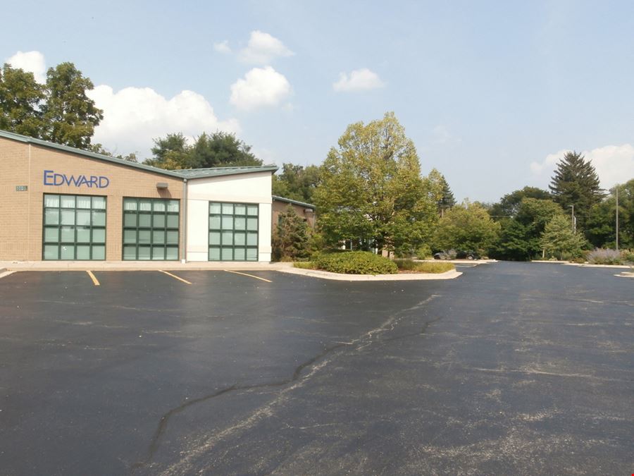 +/- 895 to 2,454 SF Medical | Office | MRI Suite Available