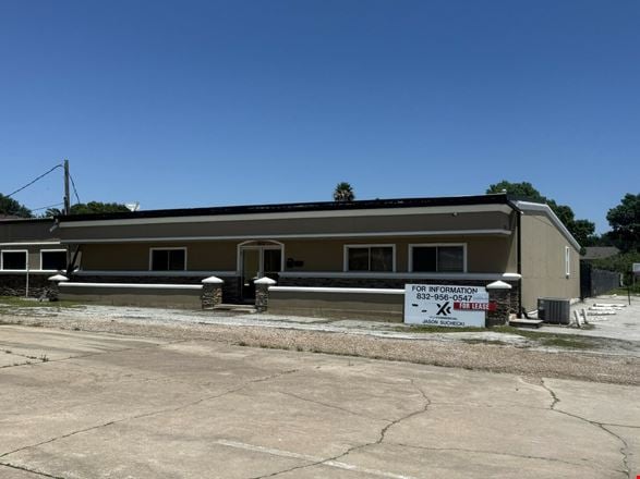 Preview of Office space for Rent at 1904 Hialeah Dr