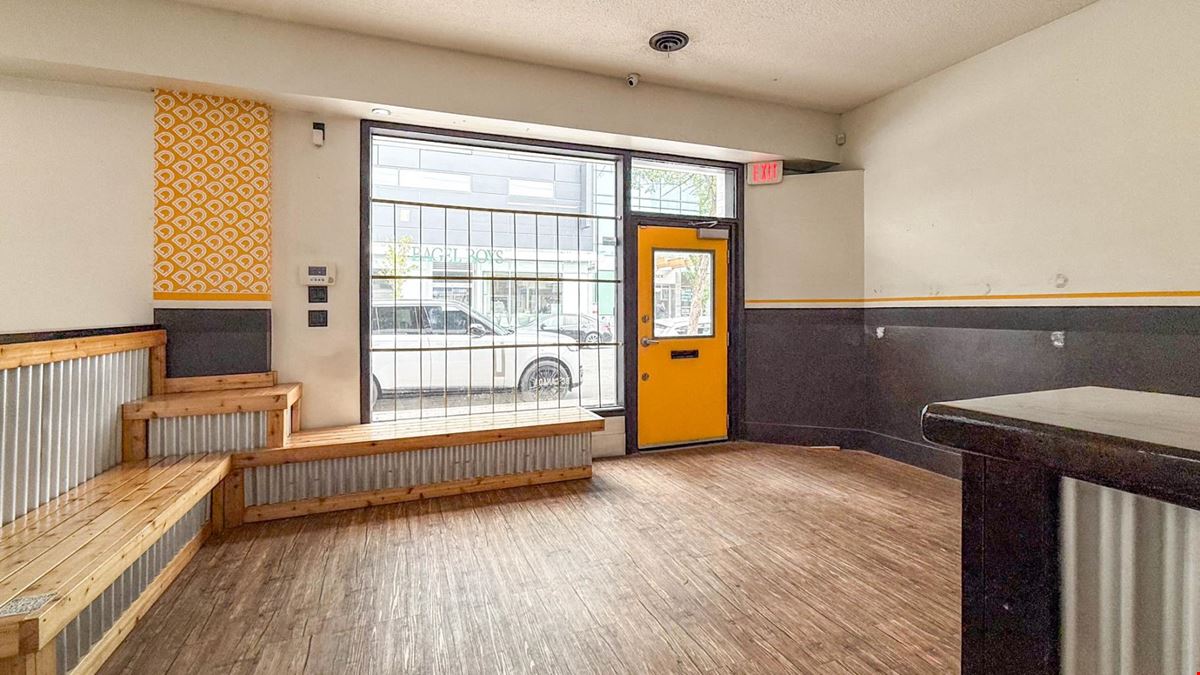 Well Positioned Commercial Unit