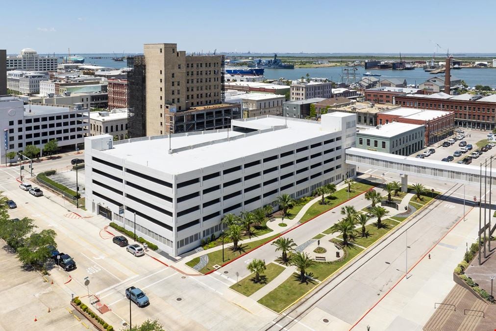 320 Moody Ave - Galveston