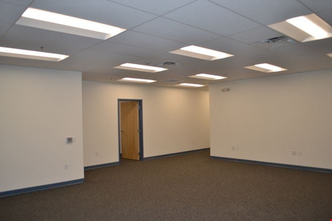 Preview of Industrial space for Rent at 431 Railroad Ave- Suite B
