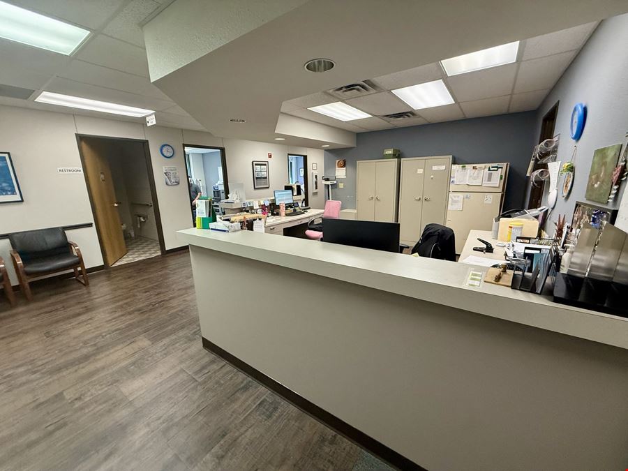 1000 Clarksville St_Paris Health_Prop #2