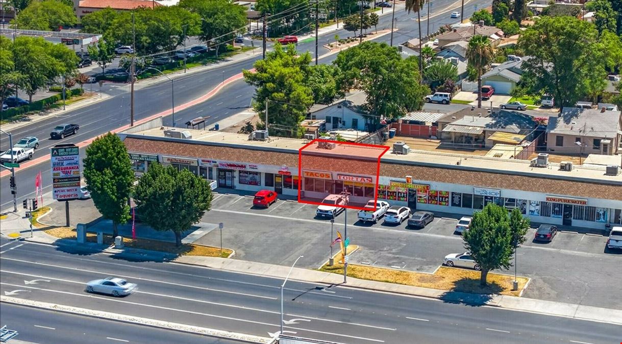 Turnkey Restaurant Space Available in Strip Shopping Center
