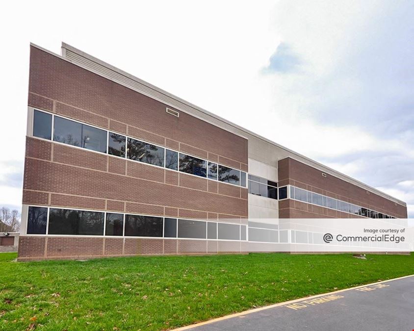 Research Triangle Park - 7010, 7020 & 7030 Kit Creek Road
