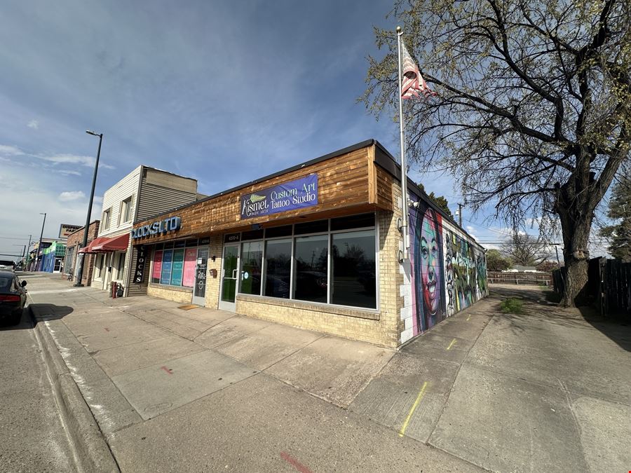 4370 S Broadway