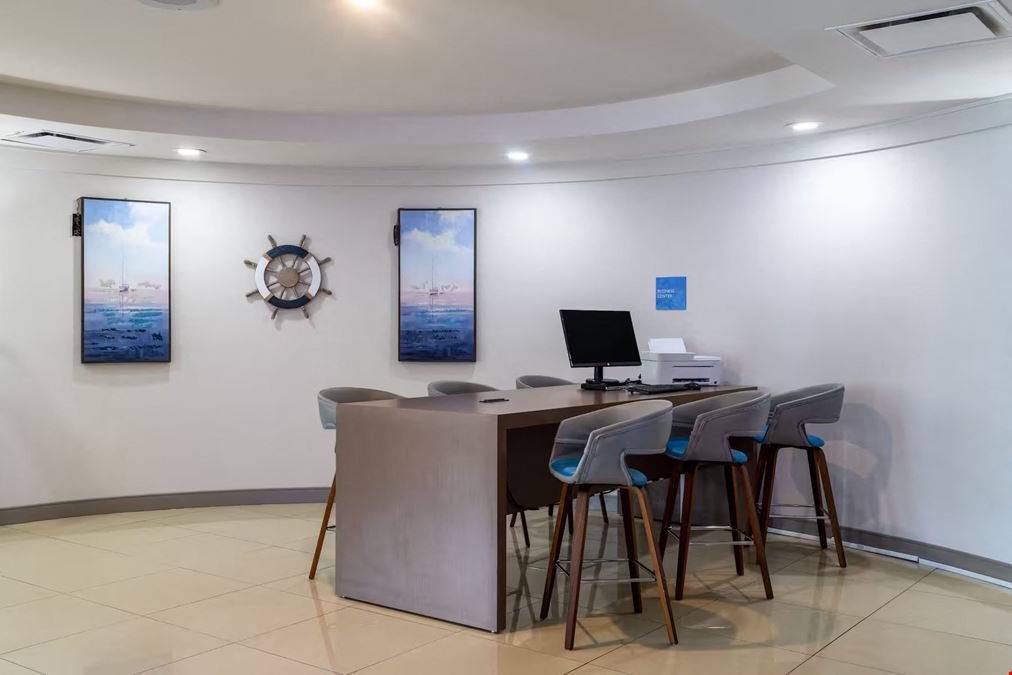 TRYP by Wyndham Tallahassee