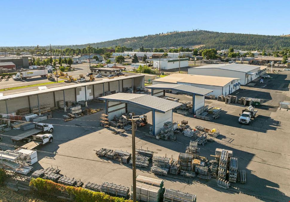 Multi-Tenant Industrial/Retail Investment Opportunity