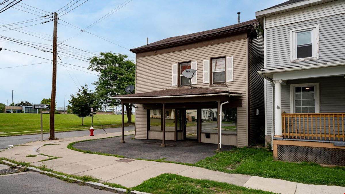 Corner - Geneva, FLCC Campus