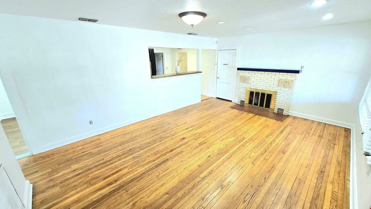 Rare Freestanding Office or Retail Location!