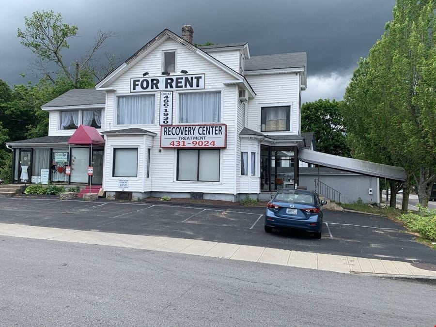 642 East Ave, Warwick, RI 02886