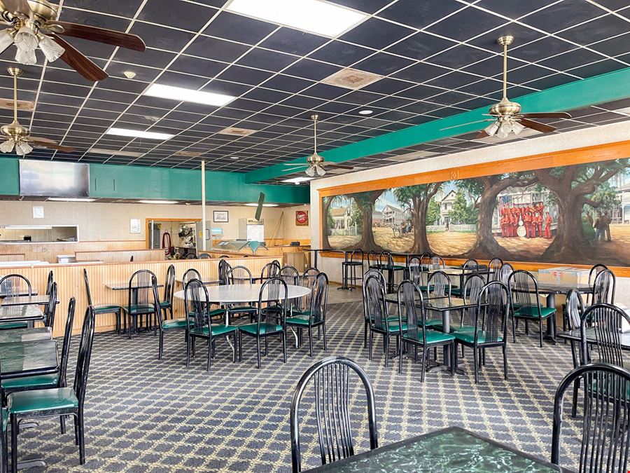 Turnkey Interstate-Side Restaurant Space