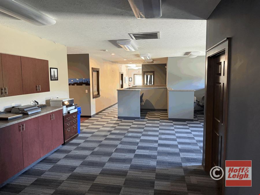 1680 Industrial Parkway South