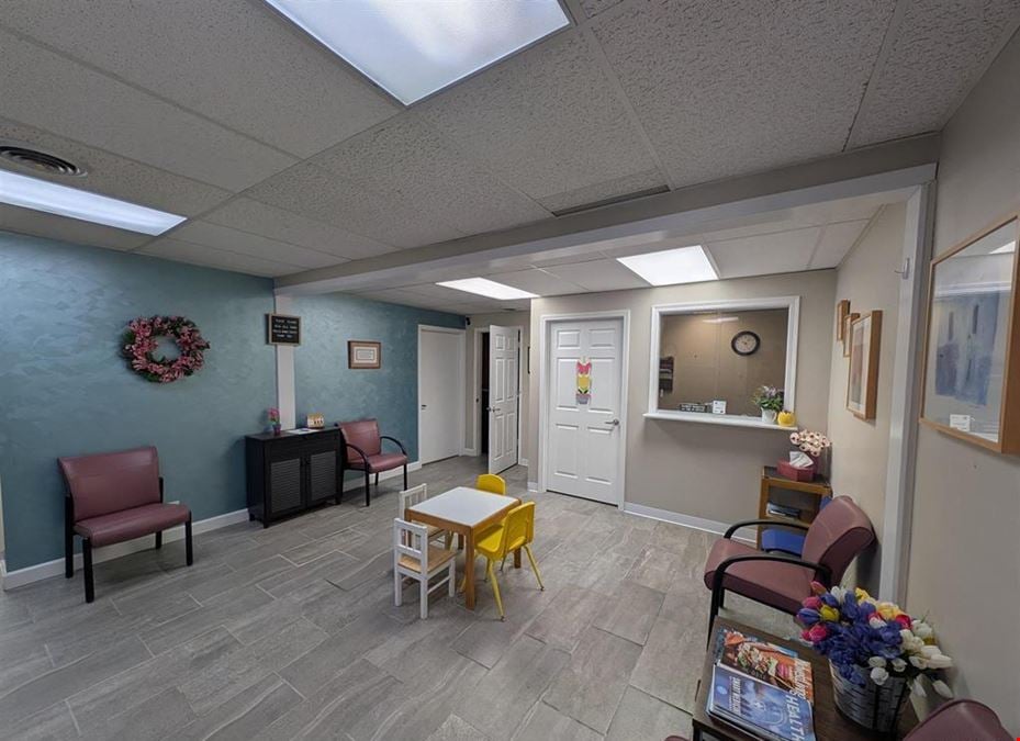 2001 W Willow Knolls Dr Suite 201