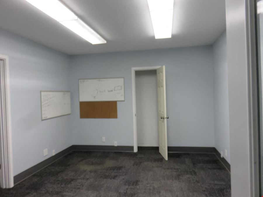 725 Spiral Blvd