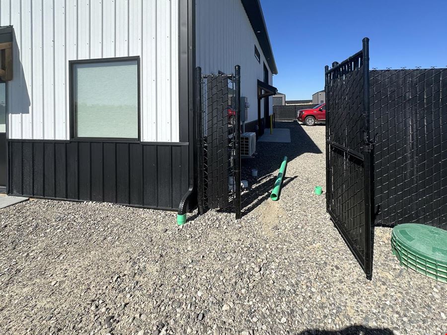 52x60 Plumbed & Insulated Shop