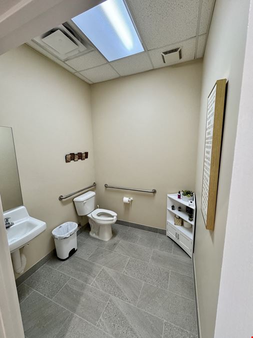 Ormond Beach US1 Office / Retail - 1,366 SF
