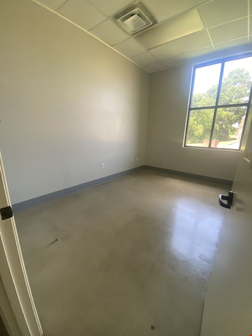 2628 Courthouse Cir