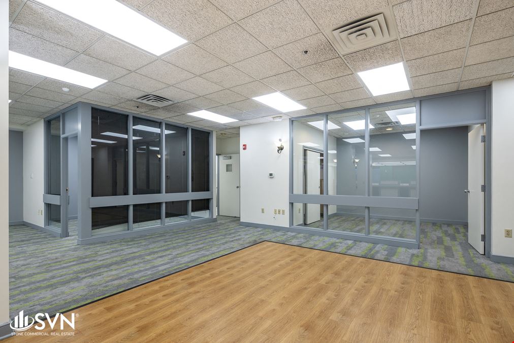 For Lease: Retail Bank Branch and Professional/Medical Office Suites