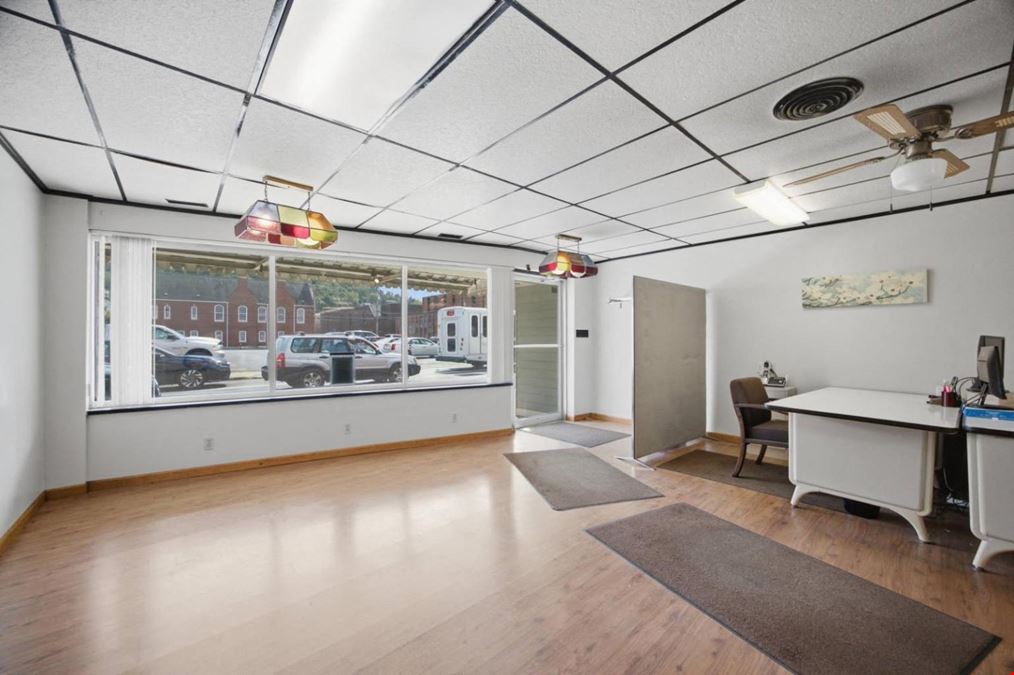 452 W Pike Street