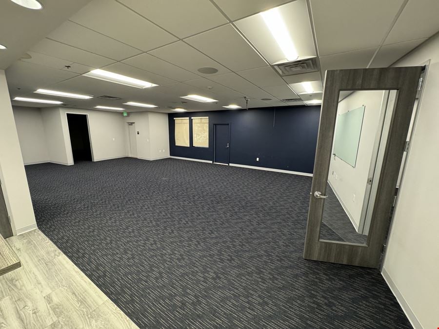 Prime Professional Office Space Located in NW Fresno